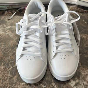 Puma ladies 8.5